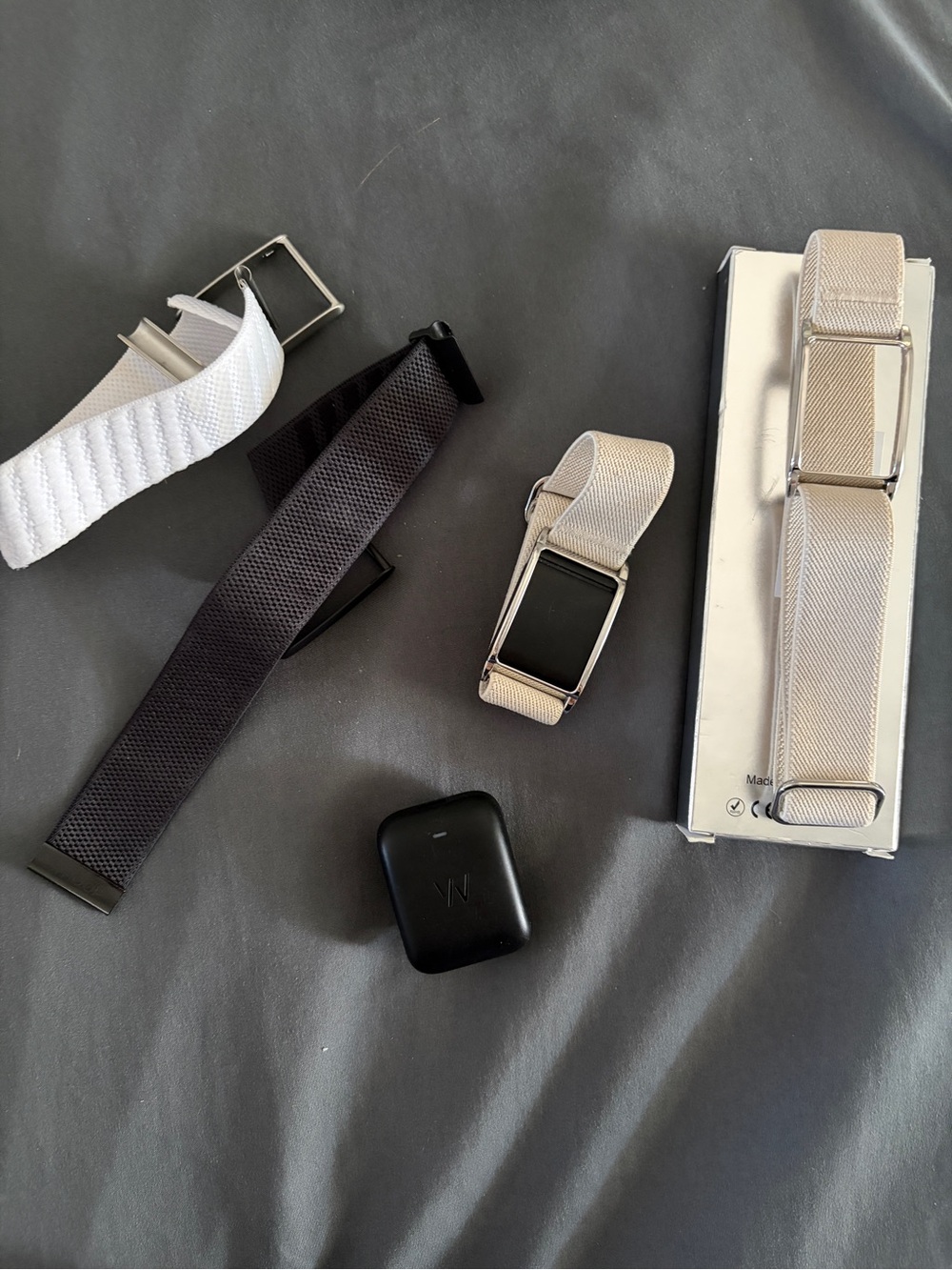 WHOOP 4.0 Fitness Tracker Bundle + Battery Charger + Bicep Band + 3 Wrist Bands